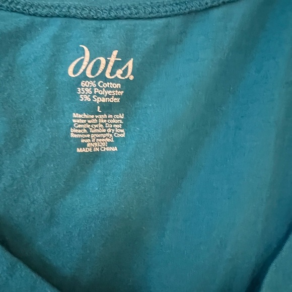 💙 Preloved Dots Blue Turquoise Top – Size Large, Stylish & Versatile ✨👗♻️ - Picture 3 of 3